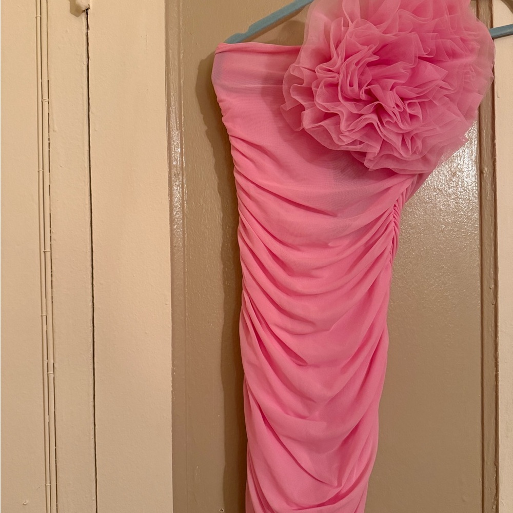 Fashion Nova One Shoulder Pink Dress